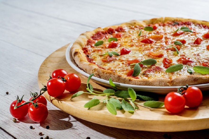 leckere italienische frische Pizza wie beim Yasmin Döner und Pizzahaus mit lieferservice in Kassel.